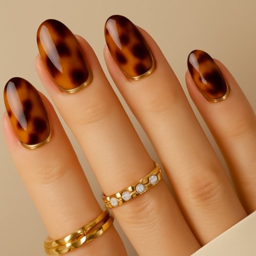 Tortoiseshell Nails