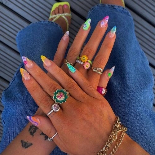 Pastel Swirl Nails