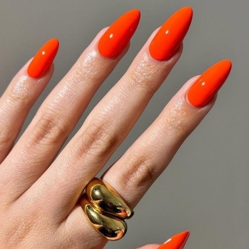 Almond Elegance