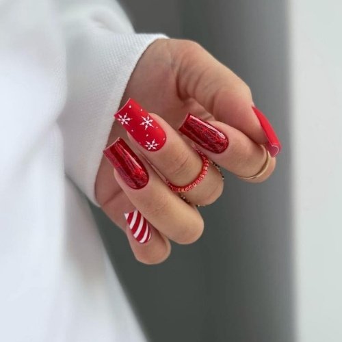 Red Christmas Nails