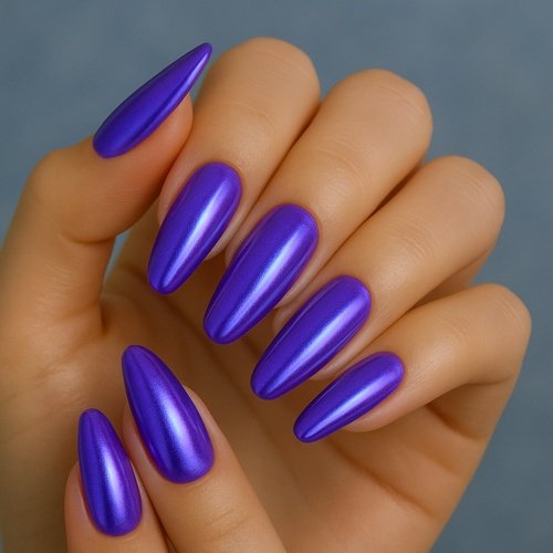 Chrome Violet Glazed Nails