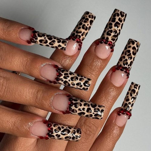Cheetah Tips Nails