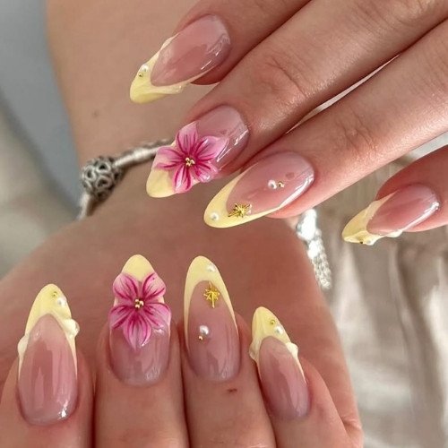 Lemon Blossom French Tips