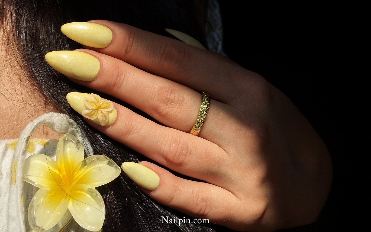 Butter Yellow Nail Ideas