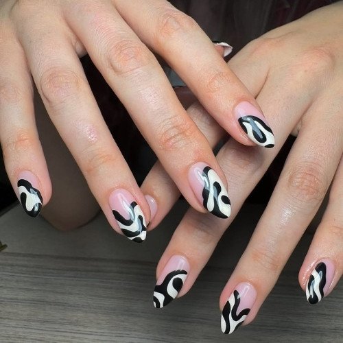 Wavy Nails