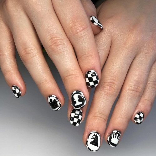 Haunted Chessboard Nails