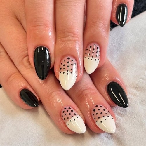 Polka Dot Contrast