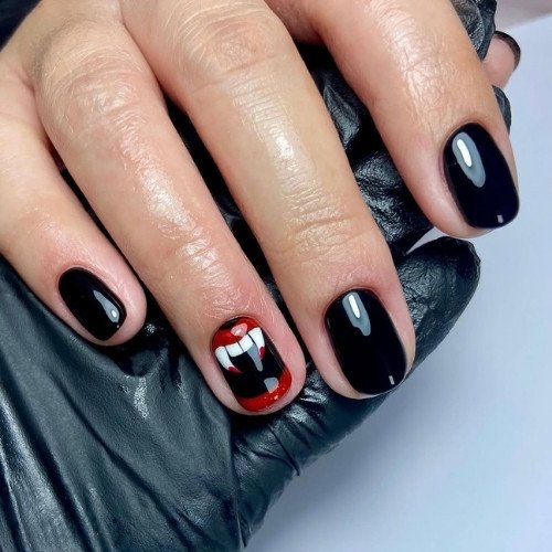 Vampire Nails