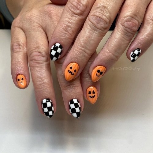 Checkerboard Nails
