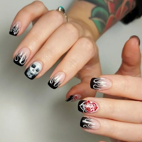 Flaming Skull Nails