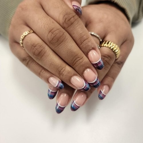 Cozy Plaid French Tips