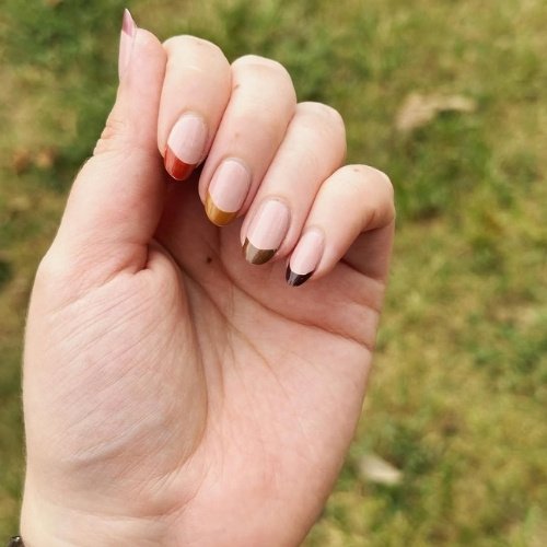 Falling Leaves French Tips
