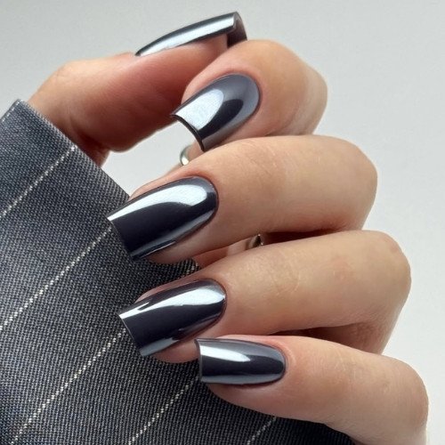Chrome Mirror Nails