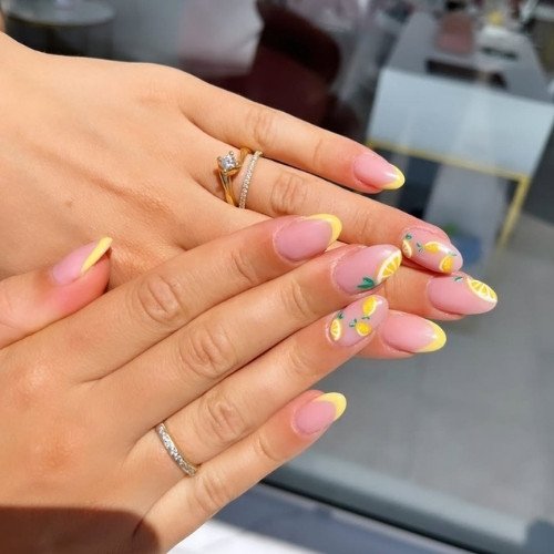 Soft Mint Starfish Nails