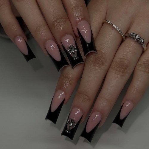 Black Edge Nude Nails