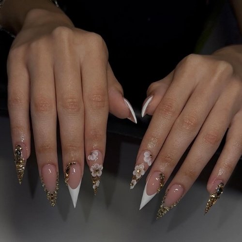 Gold Tip Statement Nails