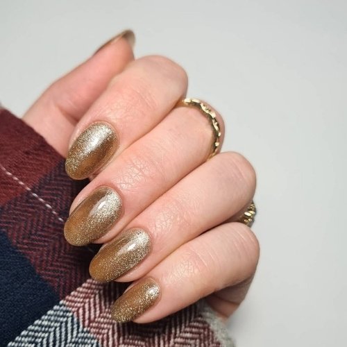 Golden Bronze Nails