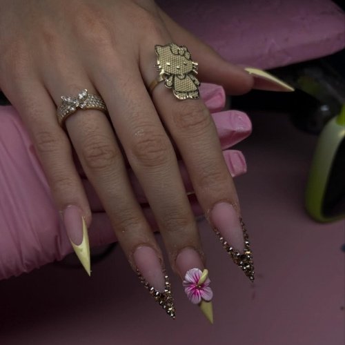 Lemon Tip Crystal Nails