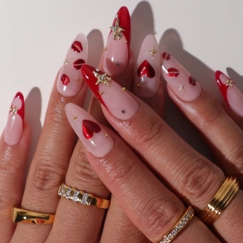 Red Heart Accent